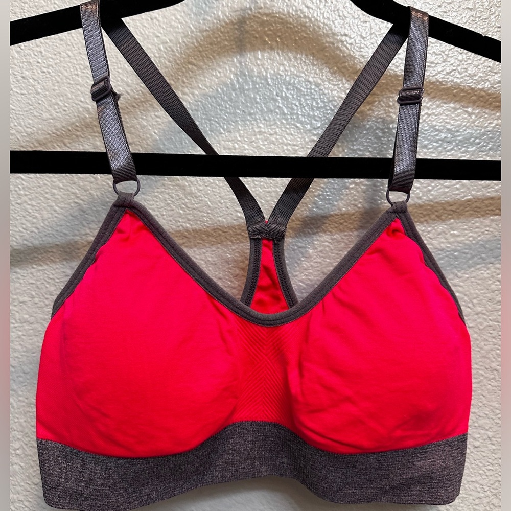 Unbranded Padded Racerback Sports Bra